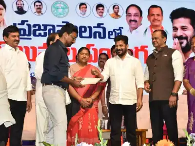 Chief Minister Challenges BRS Leaders to Live Along Musi Riverbank