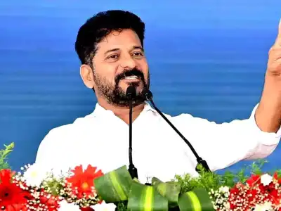 CM Revanth Reddy Becomes Emotional at Dasara Alai Balai Event