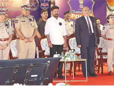 “CM Urges Group-I Aspirants Not to Miss Golden Opportunity”