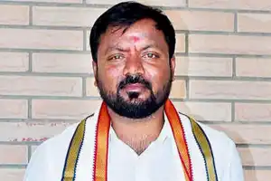 Congress Leader Dharur Ravi Urges KTR to Issue Apology