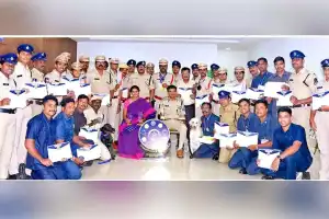 CV Anand Commends Police Officers