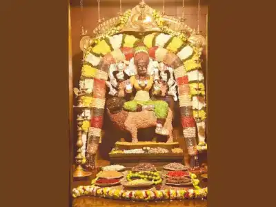 Devi Navaratri: Massive turnout of devotees at Mahashakti temple