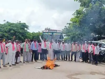Gadwal: BRS Leaders Head Farmers’ Protests