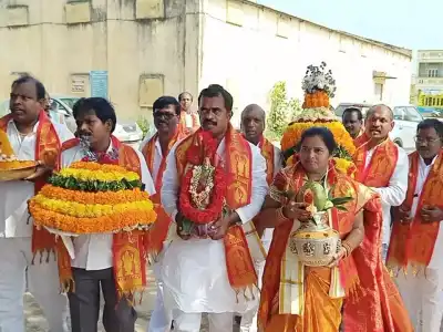 Grand Celebrations Mark Vasavi Mata Shobha Yatra During Sharad Navaratri