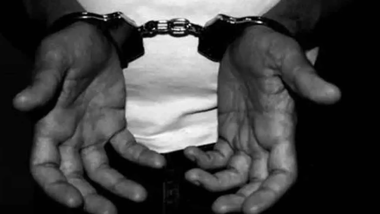 Hyderabad: Four Arrested for Phone Theft