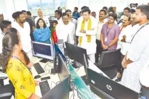 IT Minister Calls for Prioritizing Local Hiring