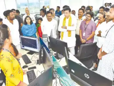 IT Minister Calls for Prioritizing Local Hiring