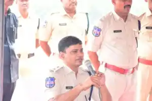 Jogulamba Gadwal Police Hosts Open House to Educate Students on Policing and Public Safety