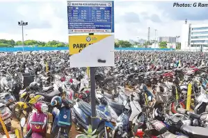 Metro Station Parking Areas in City Lack Basic Amenities