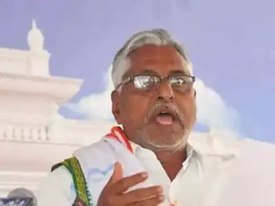 MLC Jeevan Reddy Appeals to Kharge, Rahul Gandhi Regarding Party’s Approach to Defectors