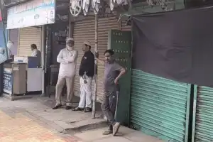 Old City Traders Close Shops in Protest Against Narsinghanand’s Remarks