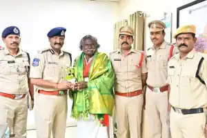 Rachakonda Commissioner Vows Support for Padma Shri Awardee Mogulaiah