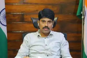 RR Collector Urges More Diligent Efforts in Door-to-Door Family Survey