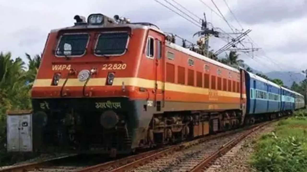 SCR Increases Frequency of Bi-Weekly Express Trains