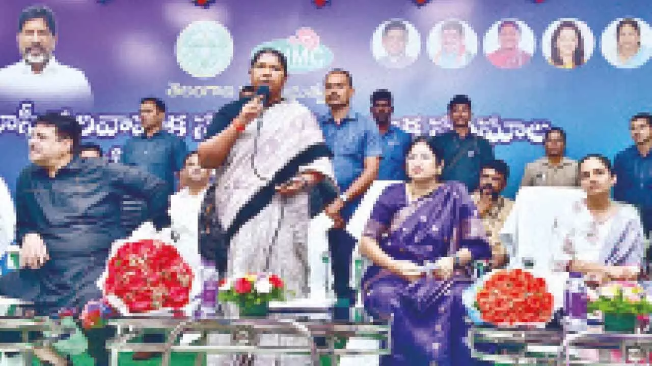 Seethakka Distributes Loan Assistance to SHGs as Part of Musi Rehabilitation Program