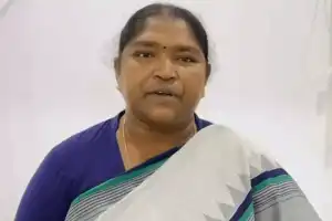 Seethakka Responds to KTR’s Debt Allegations