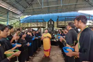 Special Abhisheka Pujas for Lord Shanishwara Swamy and Rudrabhisheka for Lord Shiva Performed