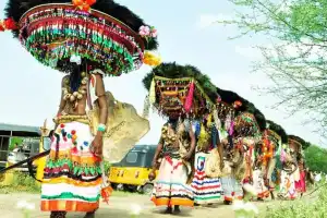 “Thousands of Devotees Flock to ‘Dandari Utsav’ Celebration”
