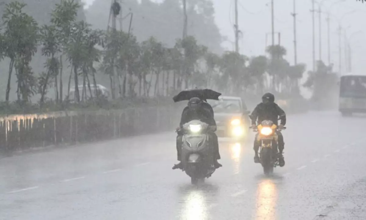 Thunderstorm Warning Issued for 27 Districts in Telangana on Thursday