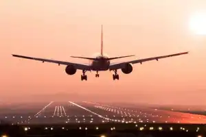 Vistara Flight from Hyderabad to Delhi Diverts for Emergency Landing Due to Technical Glitch