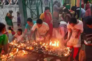 Devotees Gather at Shiva Temples for Karthika Somavara Observance