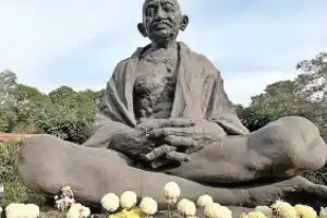 Hyderabad to Host India’s Largest Statue of Mahatma Gandhi