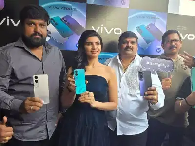 Jabardasth Varsha unveils Vivo Y300 5G phone in Hyderabad