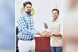 JNTUH Registrar Meets with District Collector
