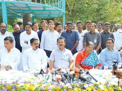 Jupally and Seethakka Launch Third Island at Laknavaram Lake
