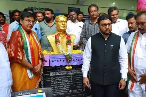 MLA Padmavathi Launches Free Lunch Program for Library Visitors