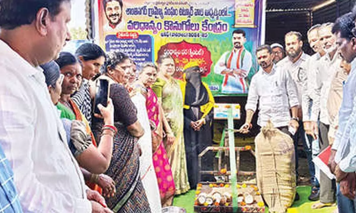 “MLA Urges Farmers to Stay Cautious of Brokers’ Tactics”