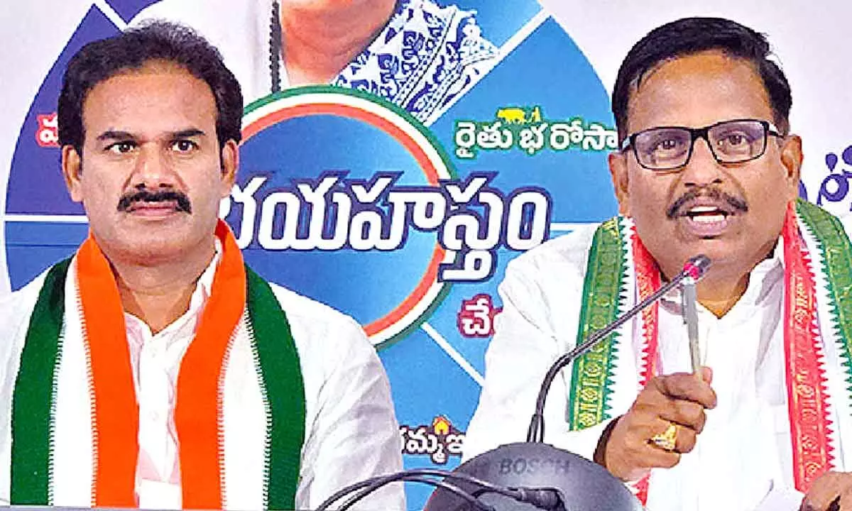 MLA Yennam Accuses KCR Family of Engaging in ‘Criminal Politics’