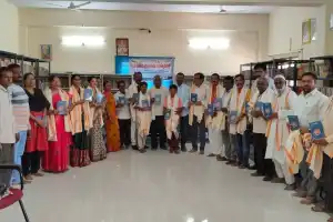 Poetry Gathering Held in Celebration of Library Week