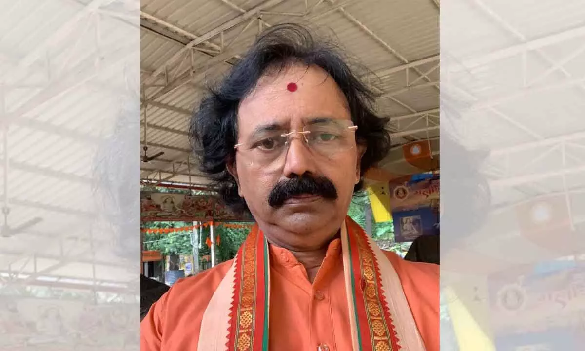 Renowned Astro-Palmist M N Ramana Rao Predicts Kamala Harris Will Become President of the USA