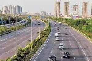 RR Property Owners Urge Government to Revise Corridor Design