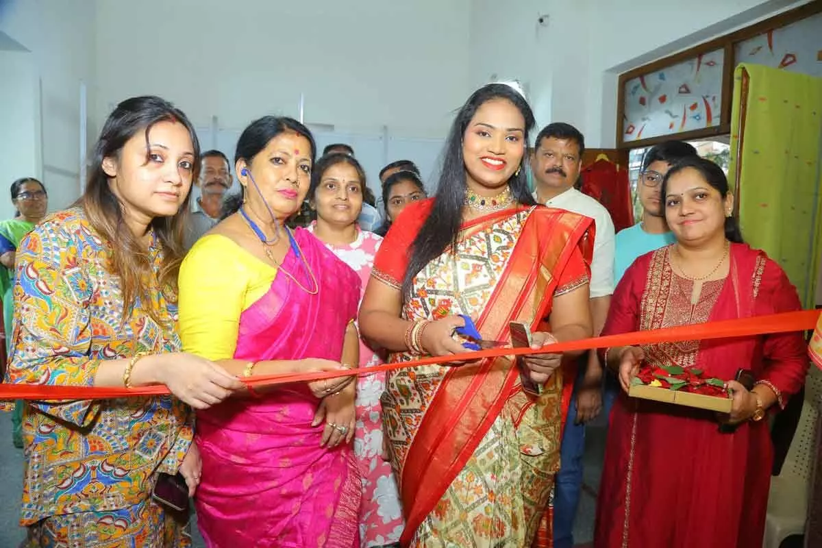 Sathvika Gupta Launches National Silk Expo in Banjara Hills