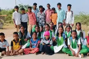 Shortage of buses leads students to drop out of school