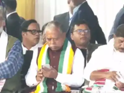 Telangana Deputy CM Attends Hemant Soren’s Oath Ceremony as Jharkhand’s New CM