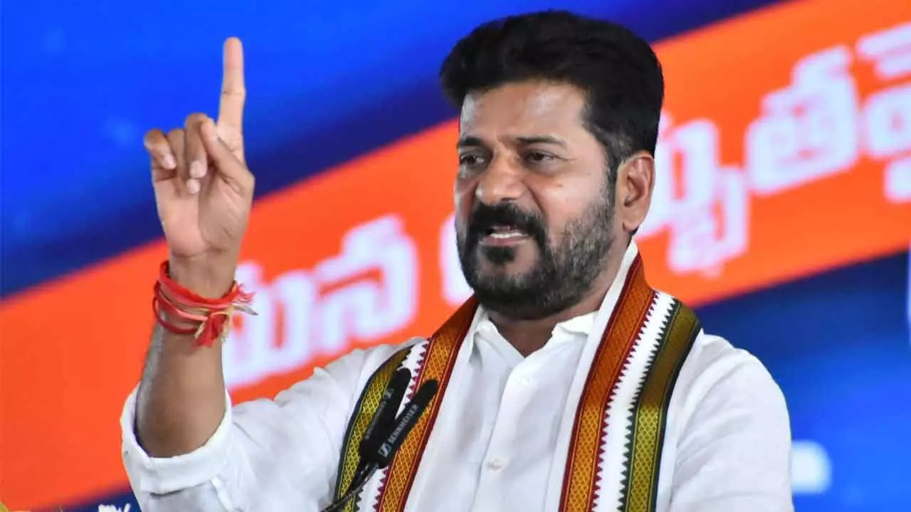 “Time to Overcome Betrayers: Revanth’s Call in Maharashtra”