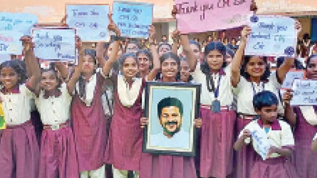 TSWREIS Students Delighted After Increase in Diet Charges