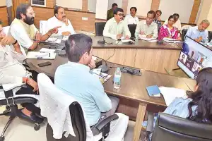 Uttam Calls for Expedited Paddy Procurement Statewide