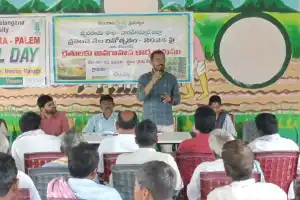 Agriculture Experts Educate Farmers on World Soil Day