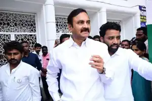 Allu Arjun takes steps to manage situation as family reaches out to Congress leaders
