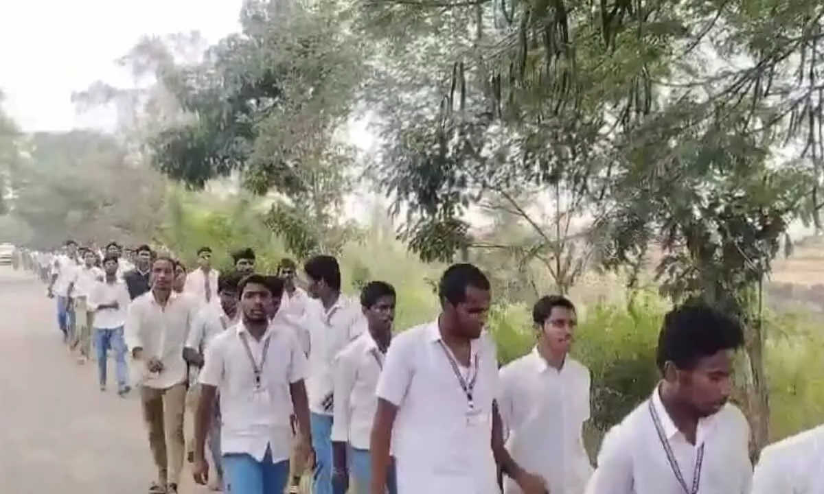 Beechupally Students Protest for Justice and Principal’s Suspension