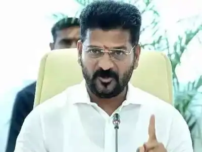CM Revanth questions if Allu Arjun fought for India at the border