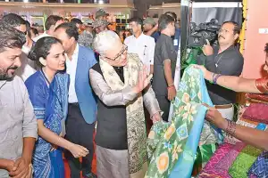 CM unveils plan to support SHGs in competing with big businesses