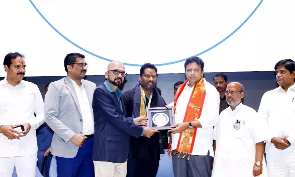 District entrepreneur receives state-level award