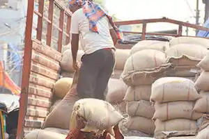 Fine rice under PDS may be available in homes next year