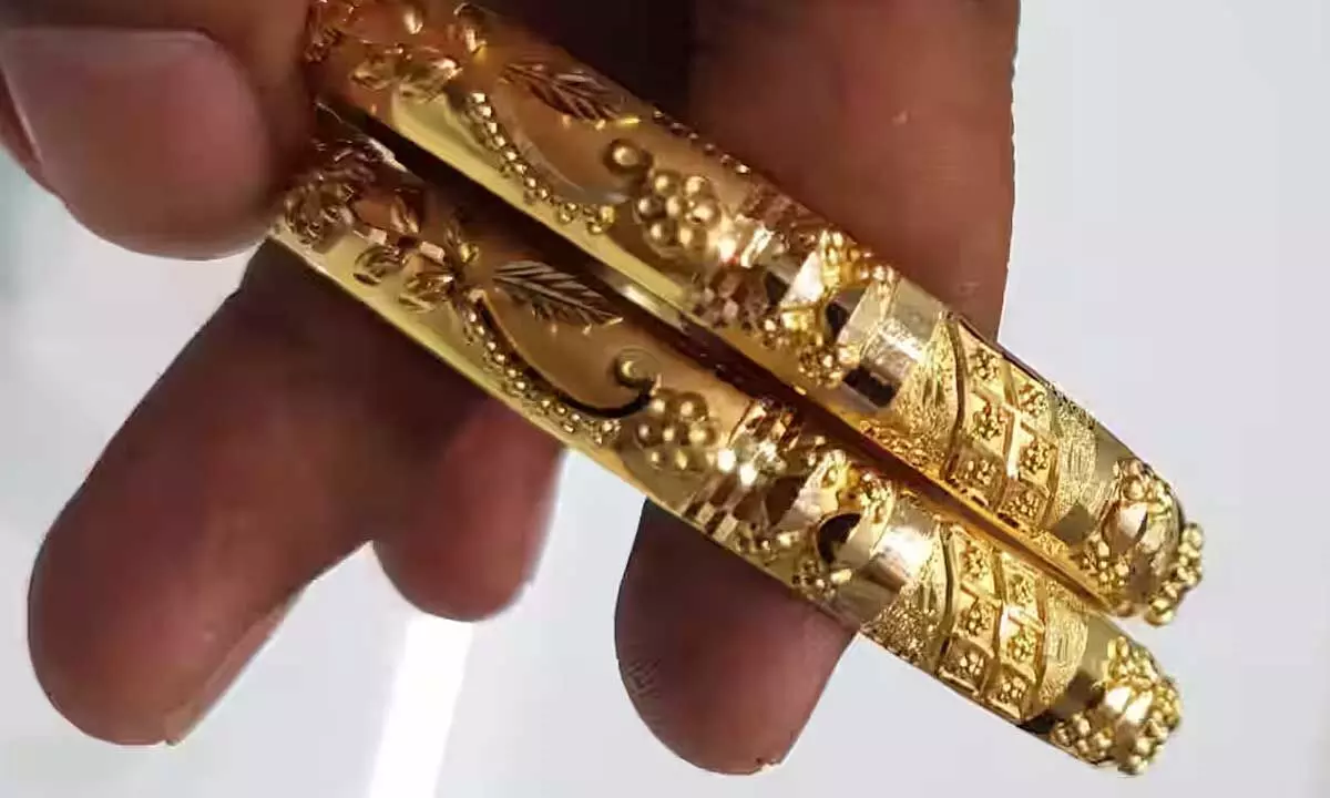 Gold Fraud Exposed in Atmakur, Wanaparthy