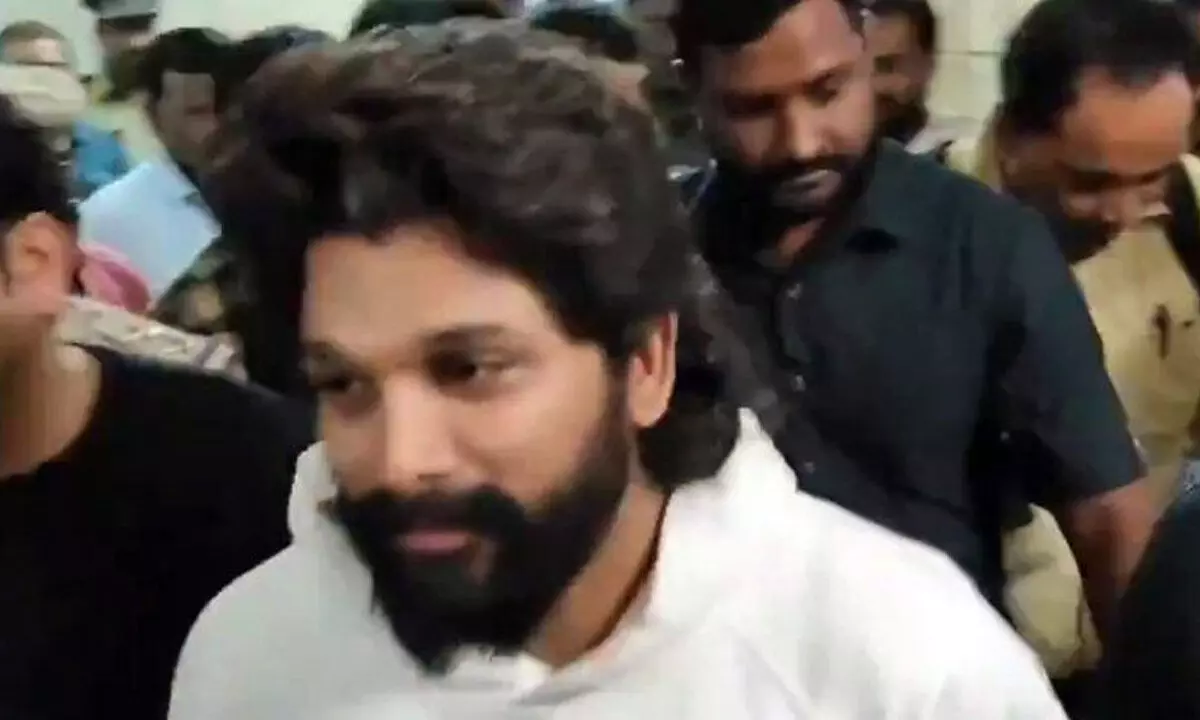 High Court Postpones Allu Arjun’s Petition Hearing to 4 PM